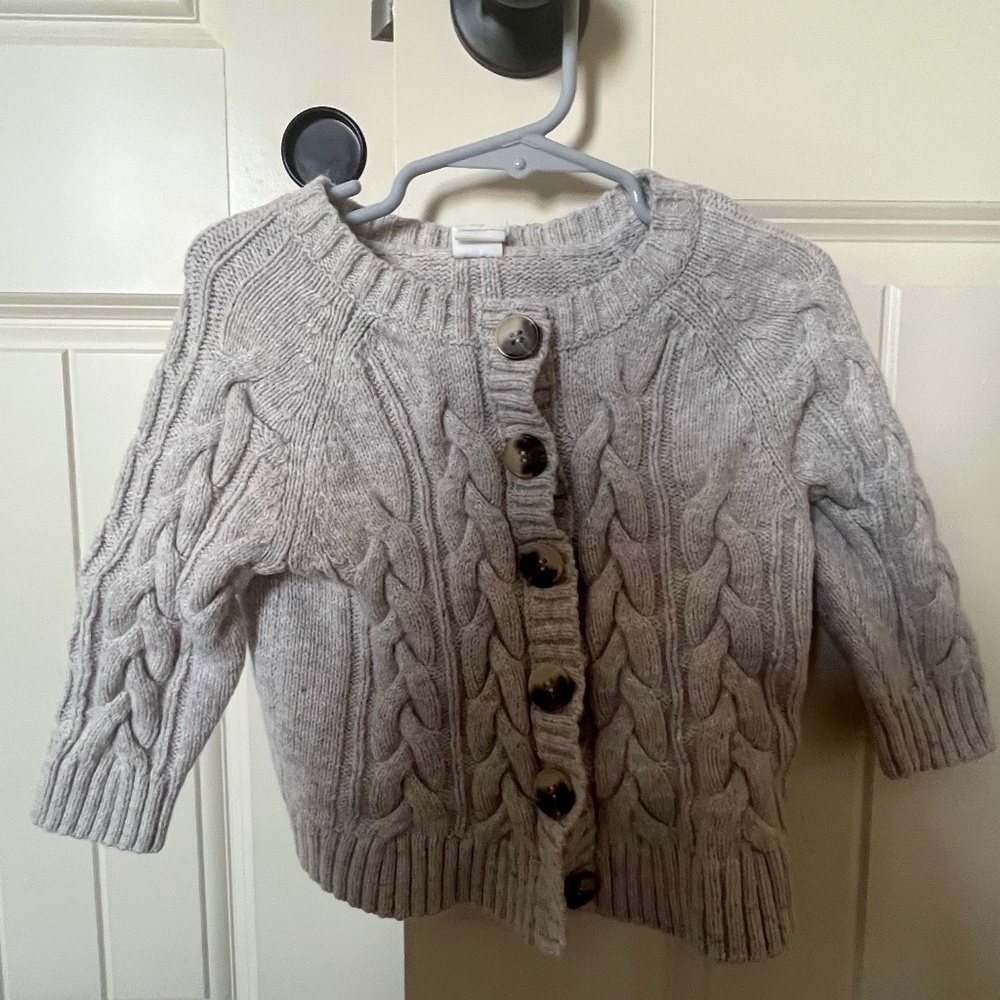Little girl sweater
